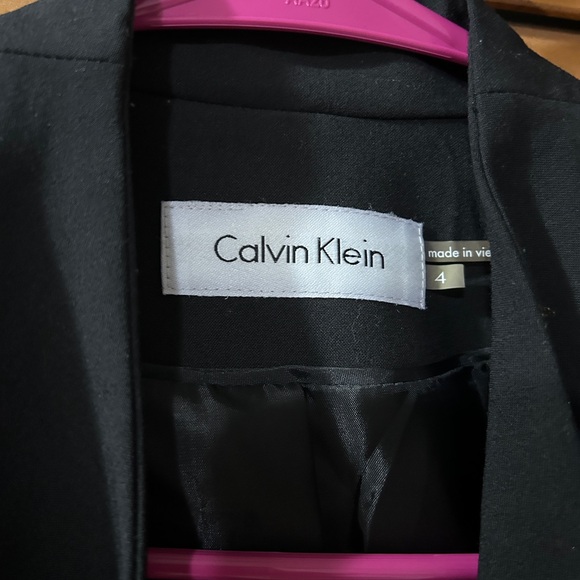Calvin Klein 3/4 sleeve blazer in Black - Picture 4 of 6